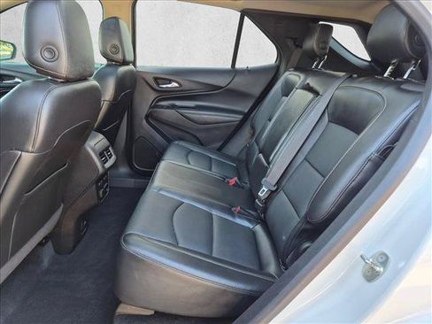Used 2018 Chevrolet Equinox Premier AWD/4WD image 19