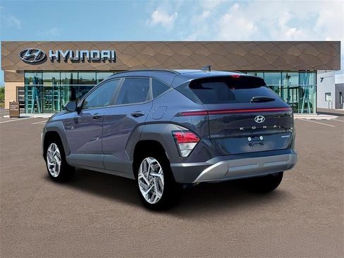Used 2026 Hyundai Kona SEL Premium AWD/4WD image 5