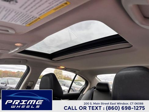 Used 2015 INFINITI Q50 Premium w/ Navigation Package image 21