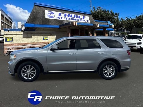 Used 2018 Dodge Durango SXT w/ 3rd Row Seating Group RWD image 3