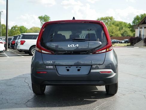 Used 2022 Kia Soul LX w/ Technology Package image 12