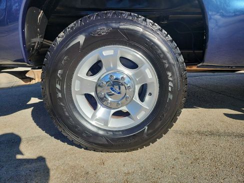 Used 2016 Ford F250 XLT w/ XLT Value Package image 12