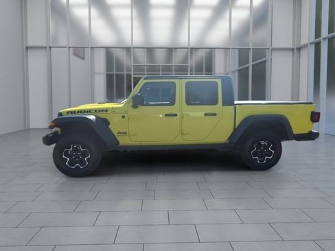 Used 2023 Jeep Gladiator Rubicon w/ Cold Weather Group AWD/4WD image 5