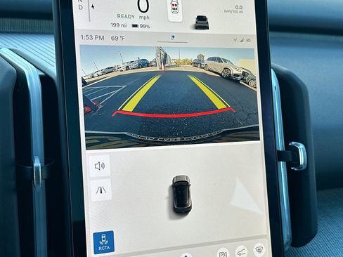 New 2026 Volvo EX30 Plus image 17