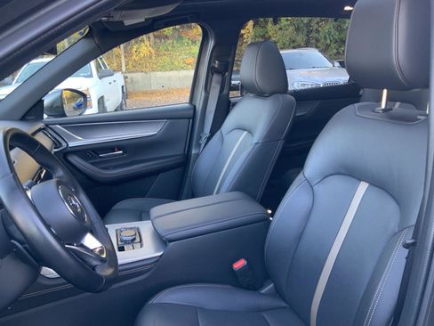 Used 2024 MAZDA CX-90 3.3 Turbo w/ Premium Plus Pkg image 11