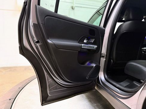 Used 2023 Mercedes-Benz EQB 250+ w/ Exclusive Package image 15