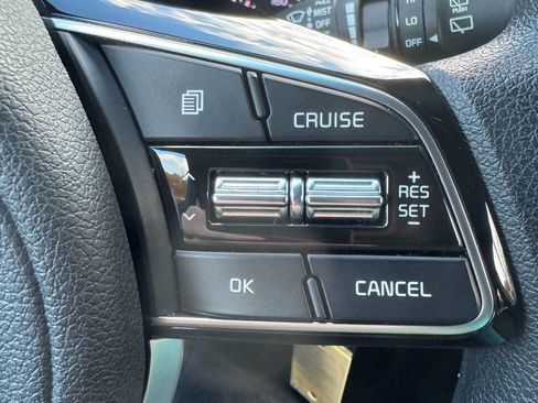 Used 2020 Kia Sportage LX image 17