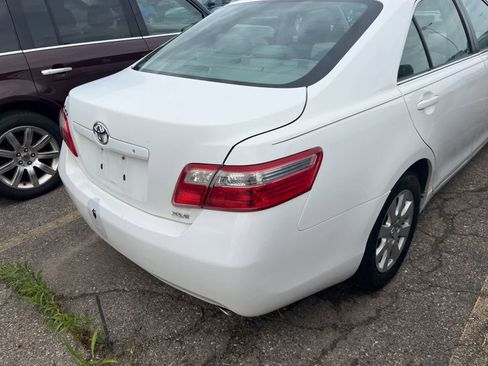 Used 2007 Toyota Camry XLE FWD image 12