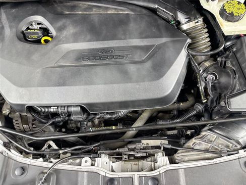 Used 2014 Ford Escape SE w/ Equipment Group 201A FWD image 40