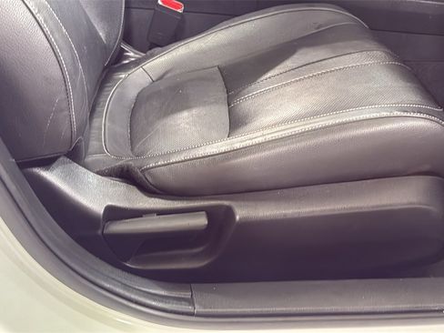 Used 2018 Honda Civic EX-L image 20