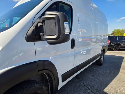 Used 2023 RAM ProMaster 3500 w/ Lane Management Group FWD image 13