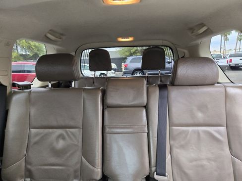 Used 2011 Lexus GX 460 image 16