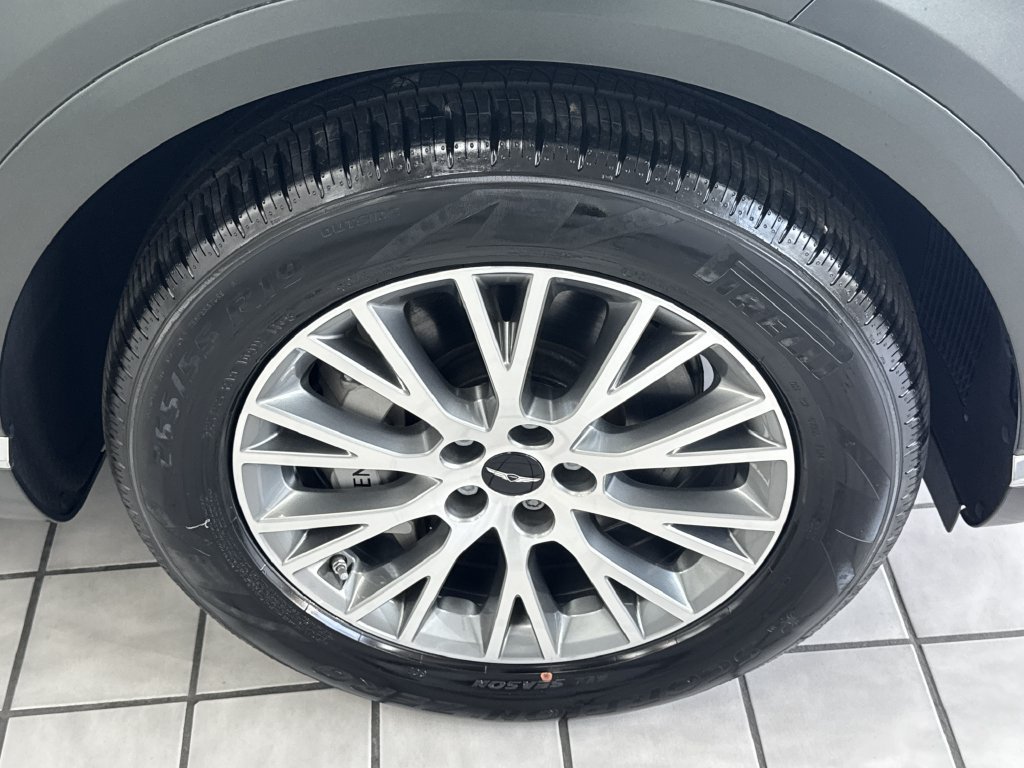 Used 2025 Genesis GV80 2.5T Standard AWD/4WD image 11