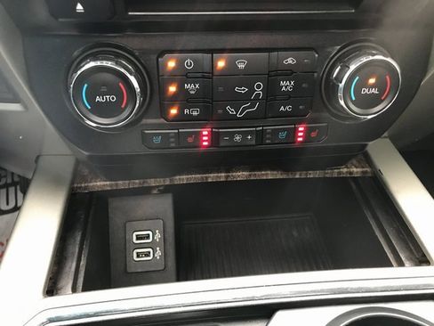 Used 2017 Ford F350 Lariat w/ Lariat Ultimate Package image 17