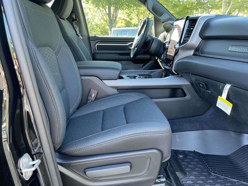 New 2026 RAM 1500 Big Horn AWD/4WD image 31