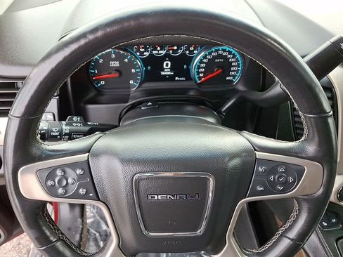 Used 2018 GMC Yukon Denali w/ Denali Ultimate Package image 24