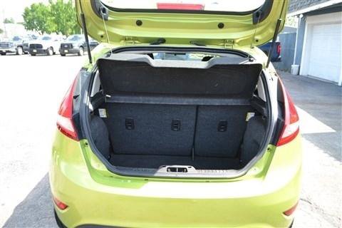 Used 2013 Ford Fiesta SE FWD image 19