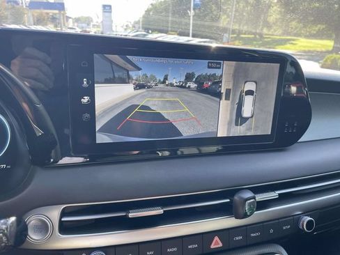 Used 2024 Hyundai Palisade SEL w/ Premium Package FWD image 25