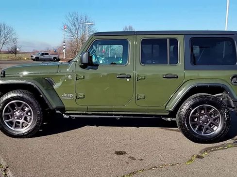 Used 2021 Jeep Wrangler Unlimited Sport image 5