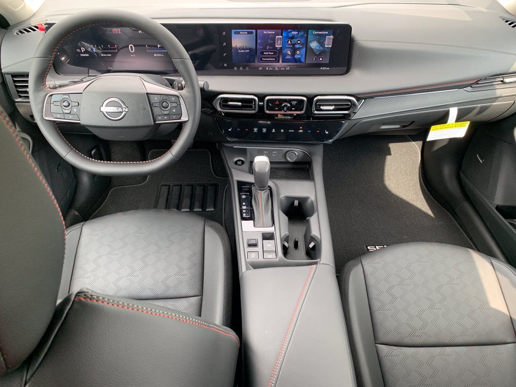 New 2026 Nissan Sentra SR w/ SR Premium Package FWD image 11