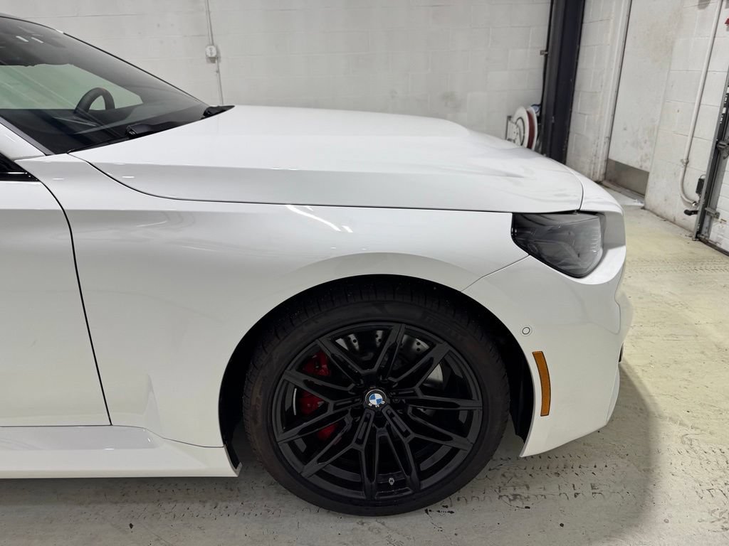 Used 2025 BMW M2 w/ Lighting Package RWD image 9