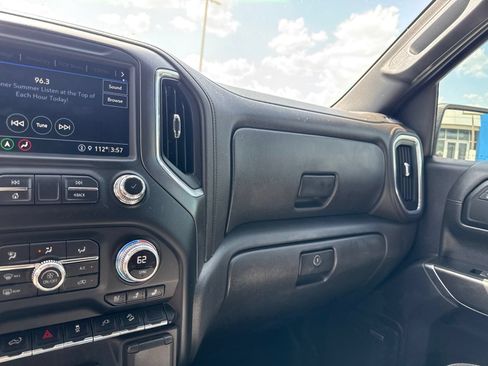 Used 2022 GMC Sierra 1500 AT4 w/ AT4 Premium Package AWD/4WD image 29