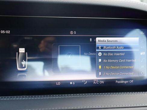 Used 2018 Mercedes-Benz S 450 Sedan image 25