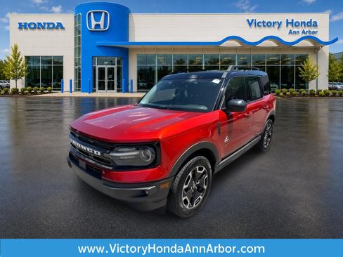 Used 2022 Ford Bronco Sport Outer Banks AWD/4WD image 1