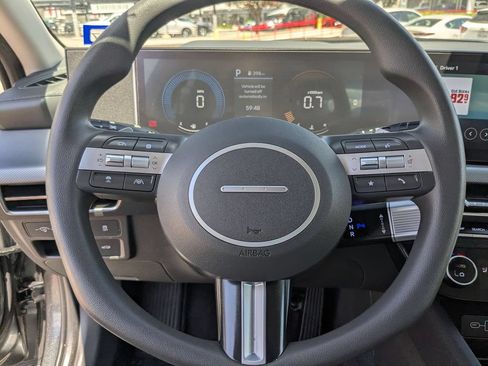 Used 2025 Hyundai Sonata SEL FWD image 16