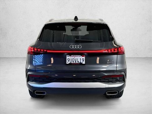 Used 2025 Audi Q5 Premium AWD/4WD image 6