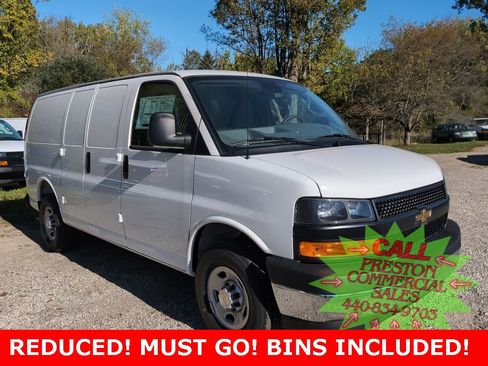 New 2025 Chevrolet Express 2500 w/ Driver Convenience Package image 4