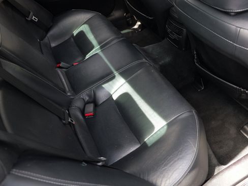 Used 2011 Lexus IS 350 w/ Premium Pkg Value Edition RWD image 16