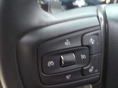 Used 2025 GMC Sierra 1500 AT4 w/ Technology Package image 17