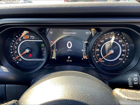 New 2025 Jeep Wrangler Unlimited Rubicon 392 image 19