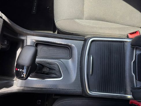 Used 2015 Dodge Charger SE w/ Popular Equipment Group image 21