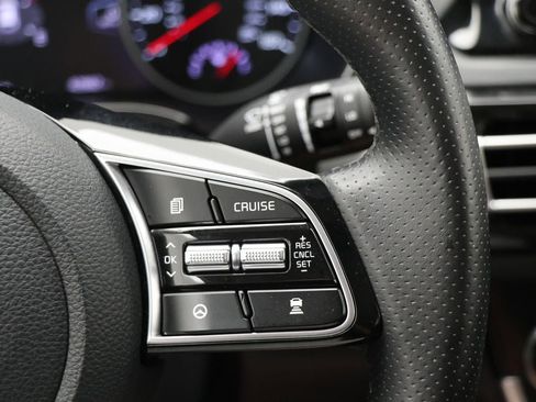 Used 2023 Kia Seltos SX image 21