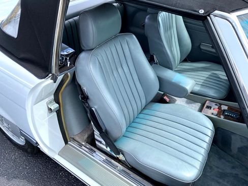Used 1989 Mercedes-Benz 560 SL image 21