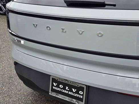 New 2026 Volvo EX30 Plus image 13