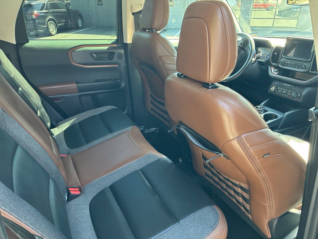 Used 2022 Ford Bronco Sport Outer Banks w/ Tech Package AWD/4WD image 14