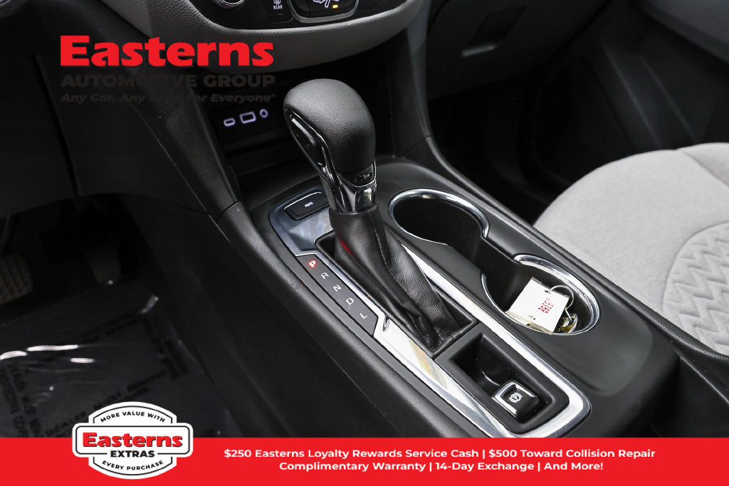 Used 2022 Chevrolet Equinox LS w/ LS Convenience Package AWD/4WD image 14