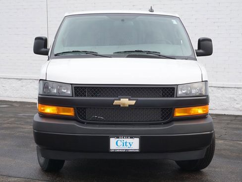 New 2025 Chevrolet Express 3500 Extended w/ Driver Convenience Package RWD image 5