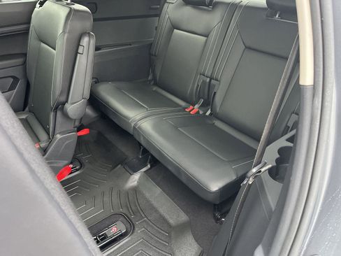 Used 2021 Volkswagen Atlas SEL image 13