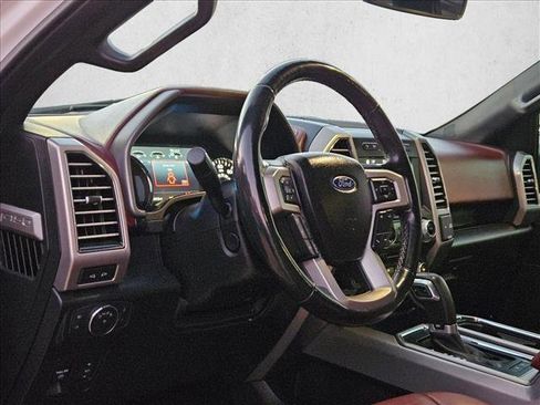 Used 2018 Ford F150 Platinum w/ Equipment Group 701A Luxury image 9