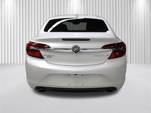 Used 2016 Buick Regal FWD image 4