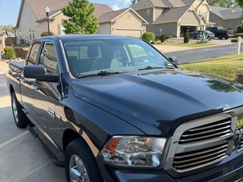 Used 2017 RAM 1500 Big Horn RWD image 1