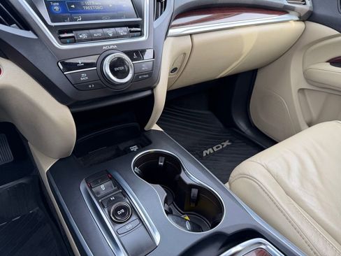 Used 2016 Acura MDX SH-AWD image 12