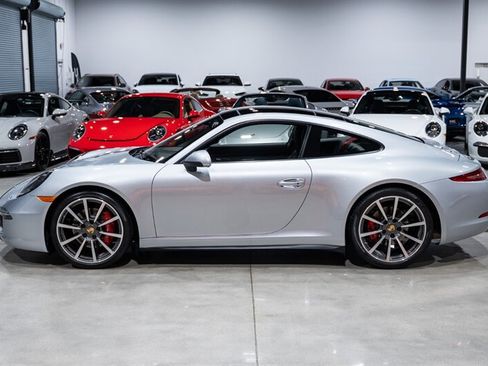 Used 2016 Porsche 911 Carrera 4S AWD/4WD image 3