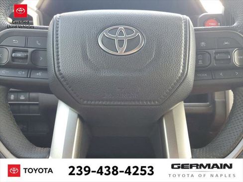 Certified 2025 Toyota Tacoma TRD Off-Road AWD/4WD image 23