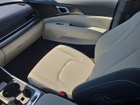 New 2026 Kia Carnival SX Prestige FWD image 16