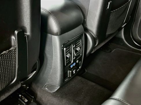 Used 2020 Jeep Grand Cherokee Limited AWD/4WD image 29
